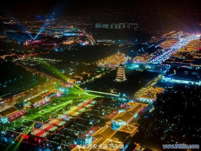 亏近2亿多高管离职！“大唐不夜城”背后公司被“我方东谈主”无数负债 应收账款黑洞激发危险